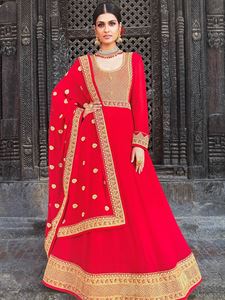 Afbeelding van Crimson Red Designer Emboidered Anarkali / Gown A196